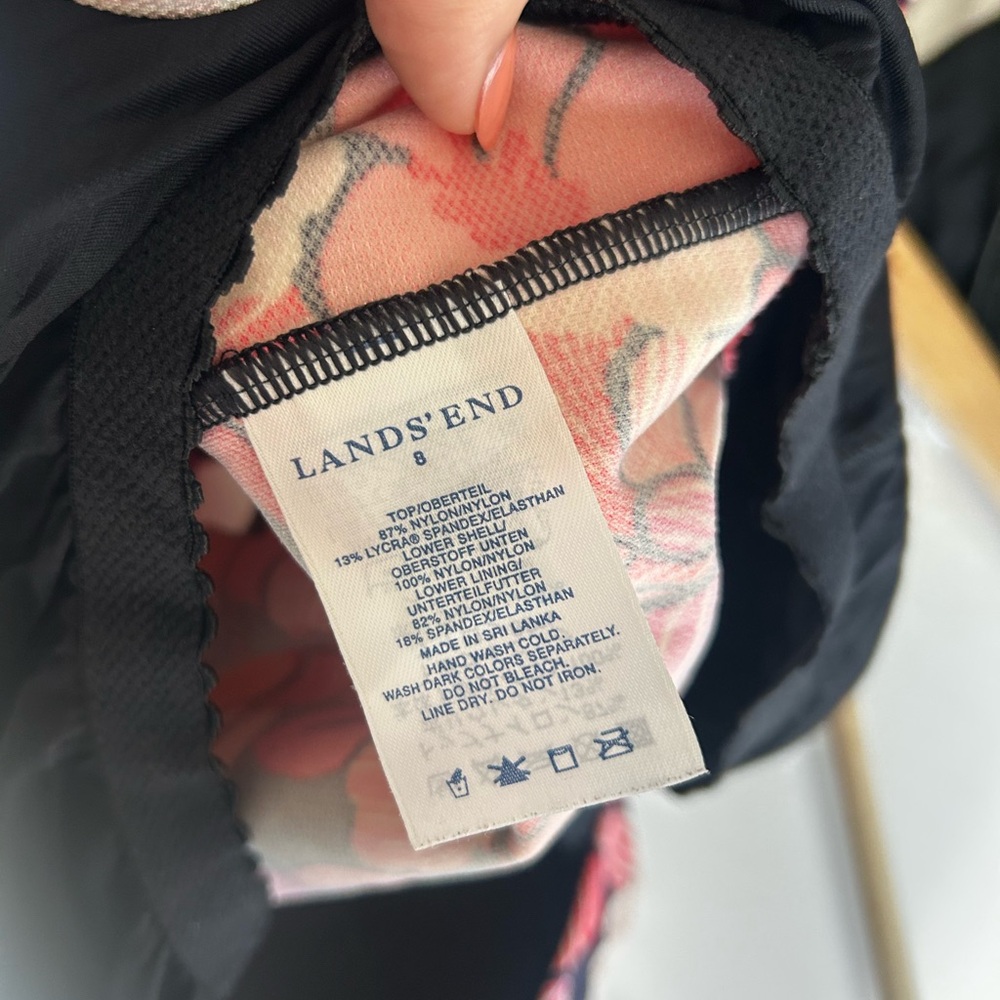 Lands' End Size 8 Swim Top Pink and Black Floral Tankini - Picture 2 of 6